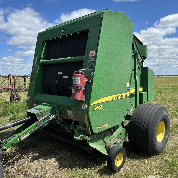 2012 JOHN DEERE 568