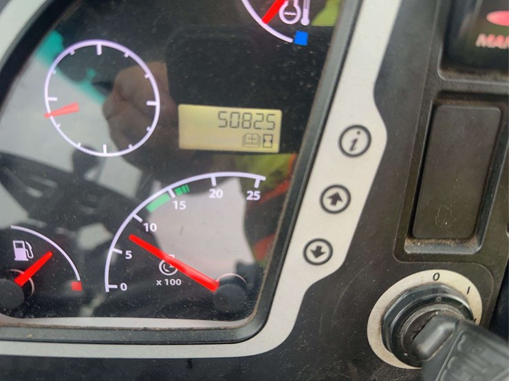 2015-jcb-3cx-image-25