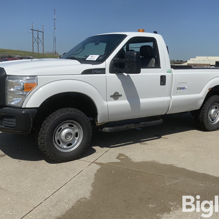 2012 FORD F250 XL