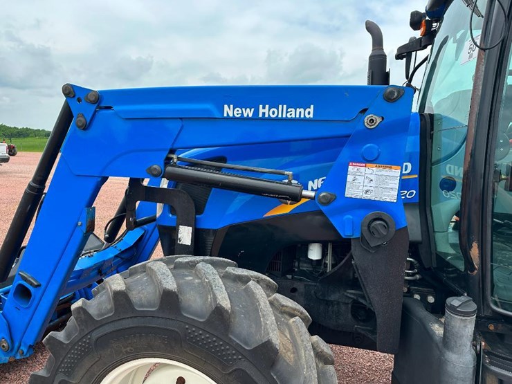 2009-new-holland-855tl-image-28