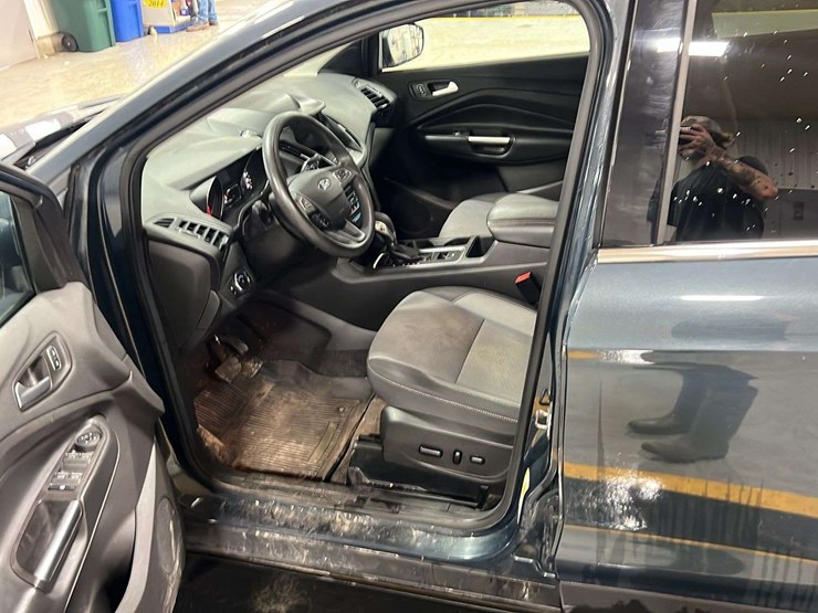 2019-ford-escape-image-9