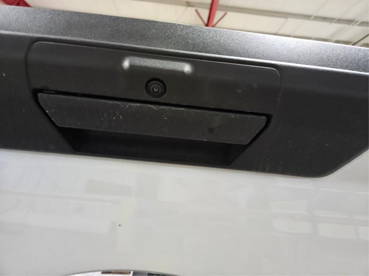 #391-•-2024-ford-8'-truck-box-image-14