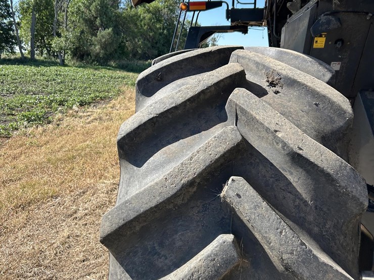 2012-claas-lexion-750tt-image-98