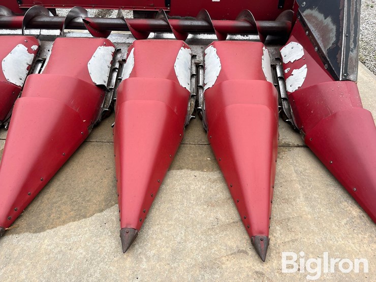 2000-case-ih-1063-image-10