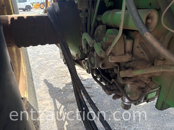 1983-john-deere-4850-image-26