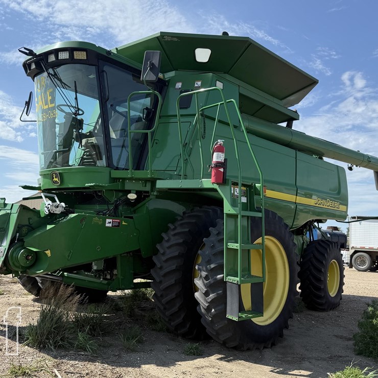 2002 JOHN DEERE 9560 STS