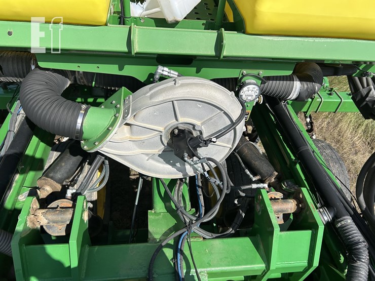 2009-john-deere-db80-image-45
