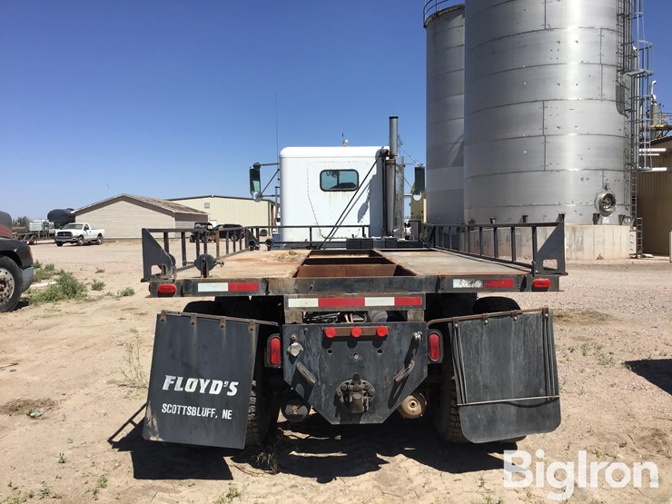 1989-freightliner-fld120-image-6