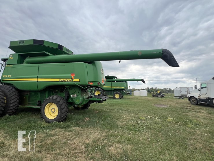 2008-john-deere-9770-sts-image-61