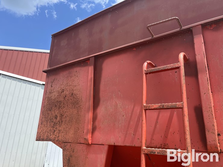 united-farm-tools-650-image-16