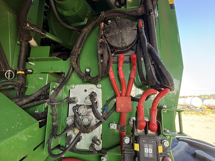 2021-john-deere-s780-image-22