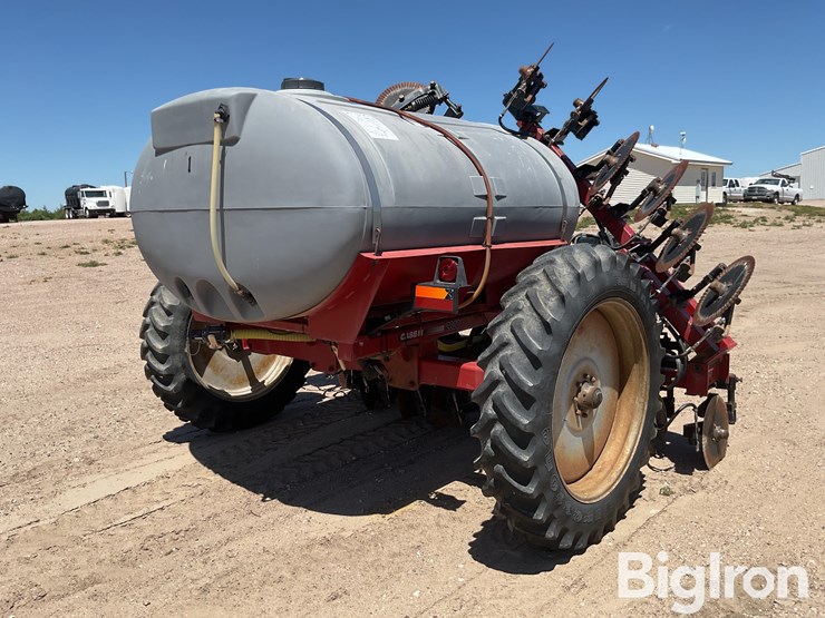 case-ih-2800-image-5