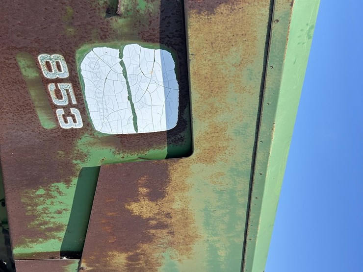 john-deere-853-image-13