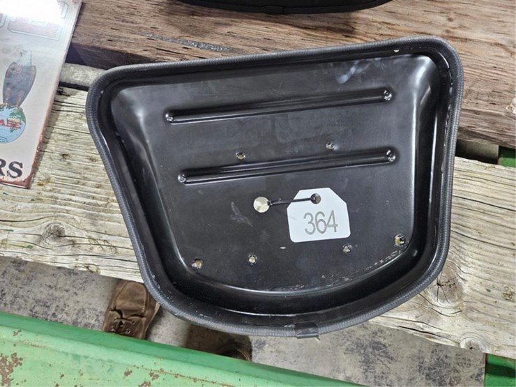 #364-•-new-black-seat-image-7