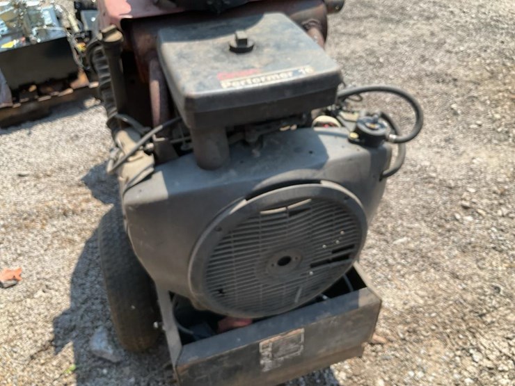 #109a-•-lincoln-electric-portable-welder-image-7