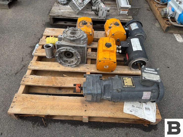 miscellaneous-pneumatic-actuators,-motors-with-gearboxes-image-1