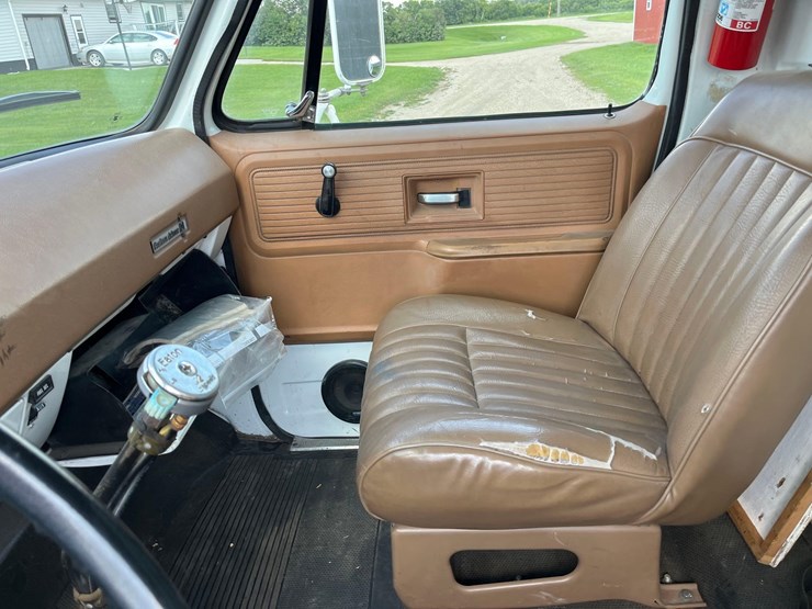 1979-chevrolet-c70-image-21
