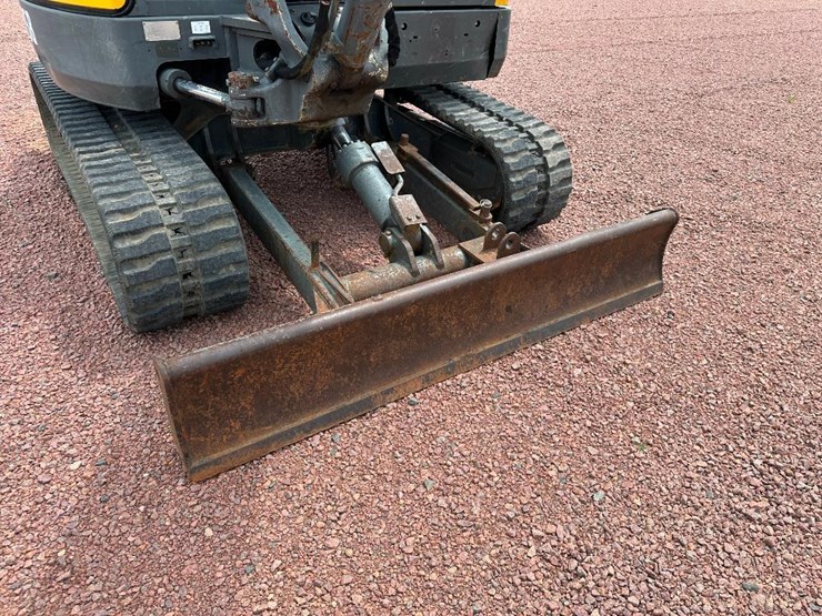 volvo-ecr58-image-30