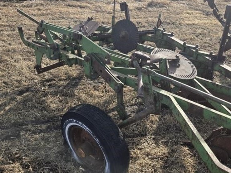 john-deere-5-image-13