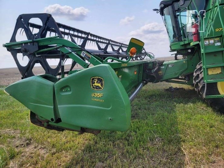 2007-john-deere-635-image-2