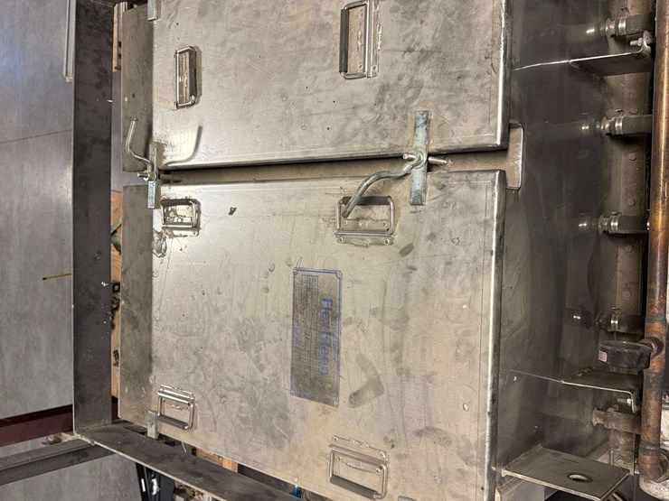 flex-kleen-dryer-baghouse/cooling-bin-image-25