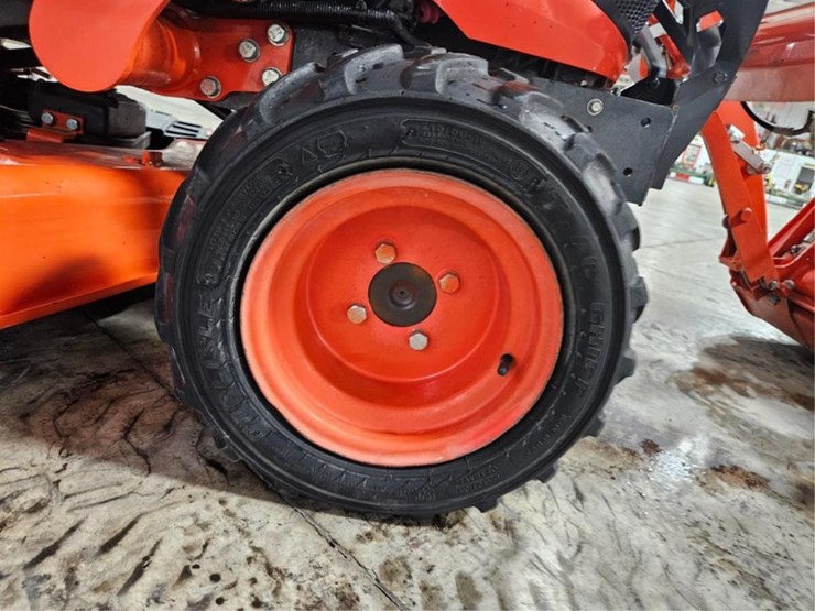 kubota-bx2380-image-46