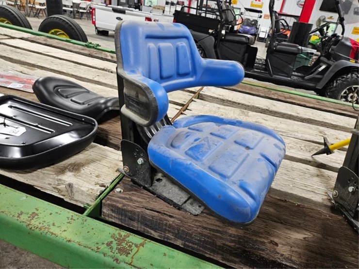 #363-•-new-blue-tractor-seat-image-5