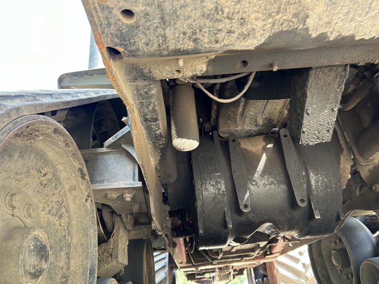 2004-case-ih-steiger-500-quadtrac-image-52