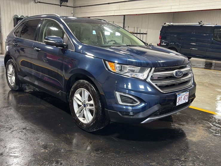 2017-ford-edge-image-7