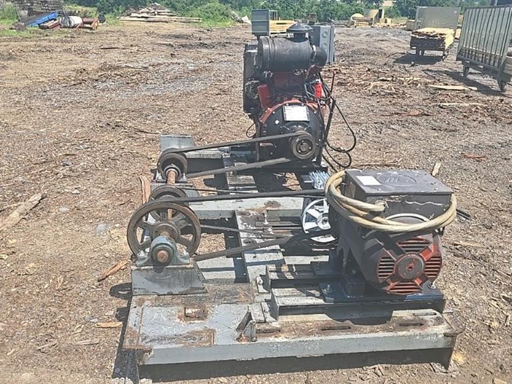 #146-•-iveco-power-unit-with-air-compressor-and-generator-image-4