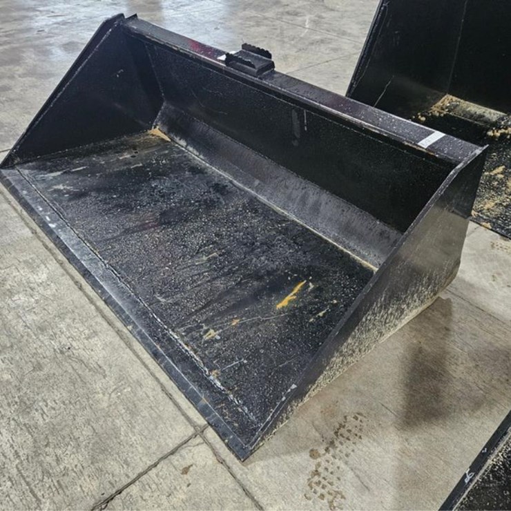 #399 • New Kit 66" Material Bucket