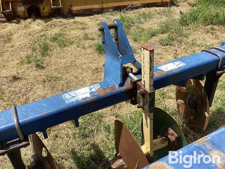 blu-jet-track-master-image-19