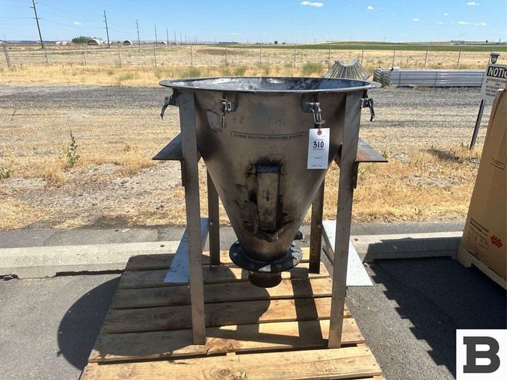 bulk-sack-discharge-station-hopper-image-1