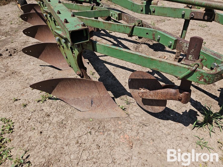 john-deere-5-image-10