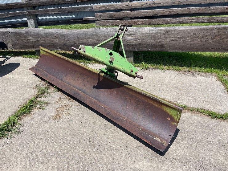 john-deere-blade-image-1