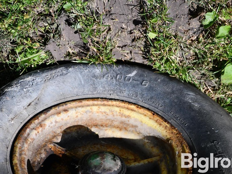 john-deere-7-image-17