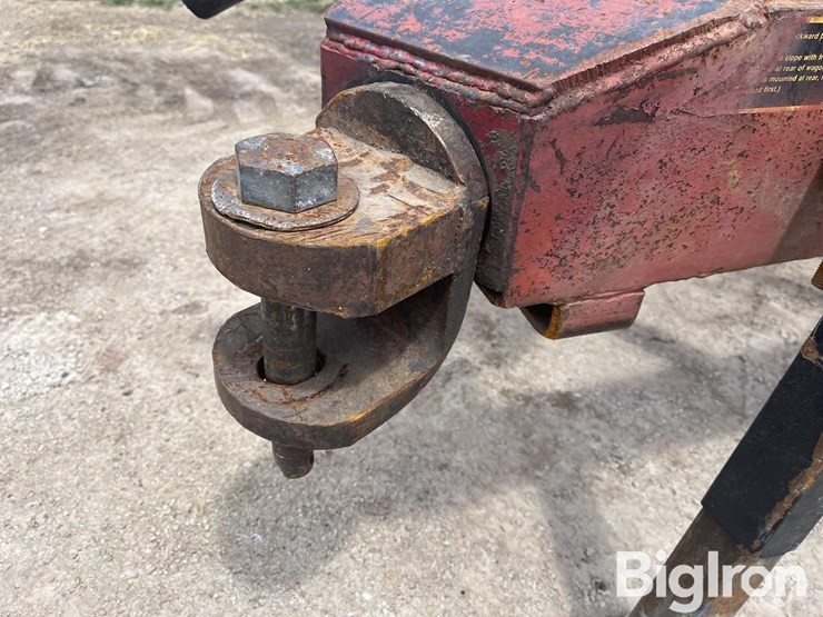 united-farm-tools-650-image-9