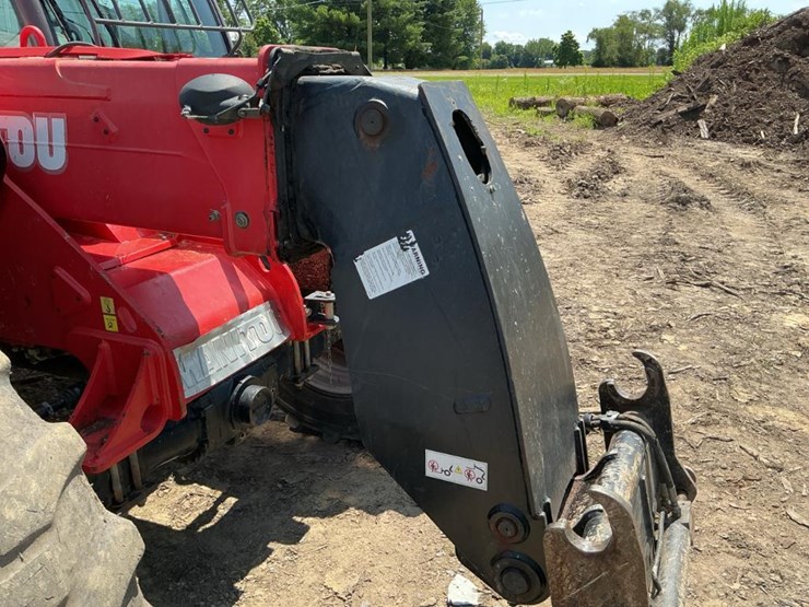 2016-manitou-mlt840-115-ps-image-13