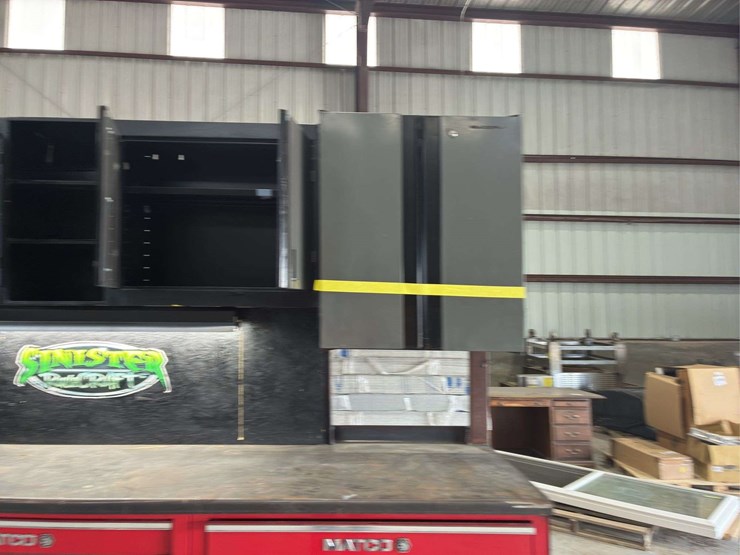 toolbox-w/-call-cabinets-image-5