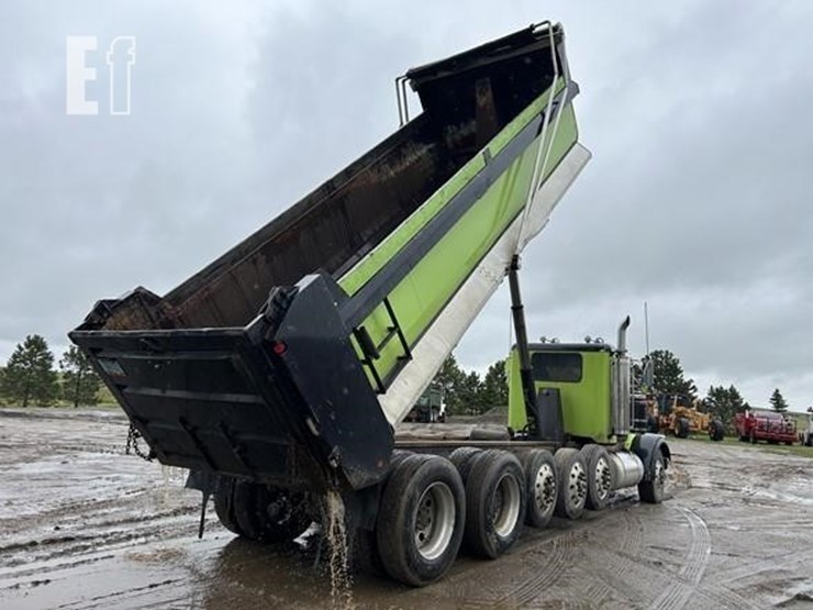 1997-peterbilt-357-image-13