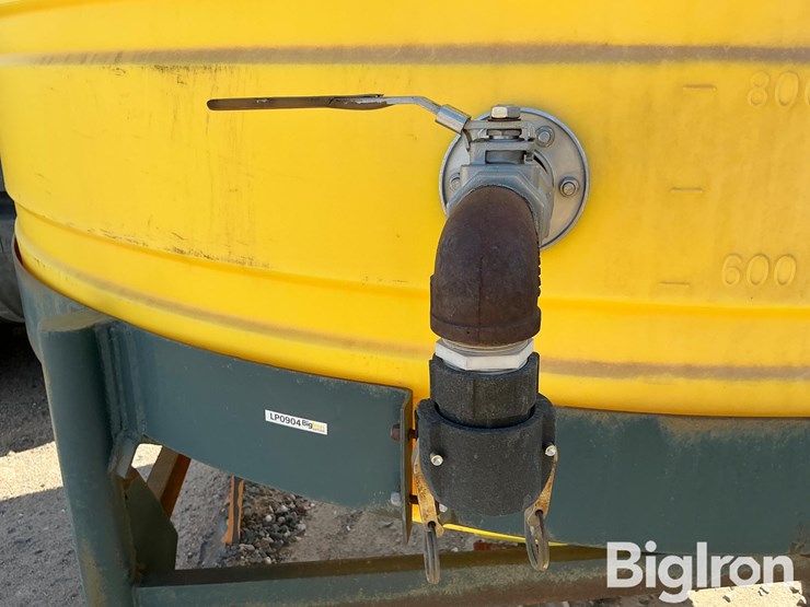 2000-gallon-cone-bottom-tank-image-12