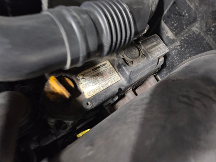 john-deere-2305-image-20