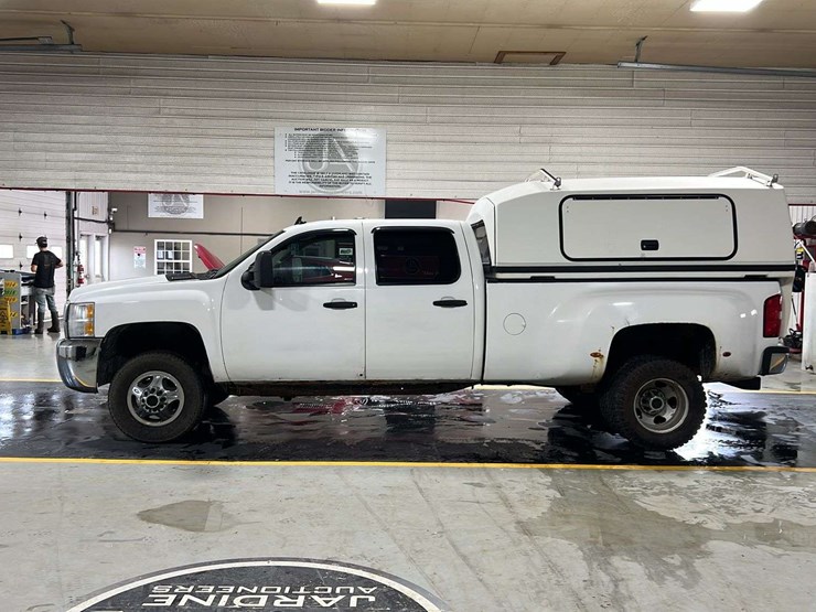 2008-chevrolet-silverado-3500hd-image-2
