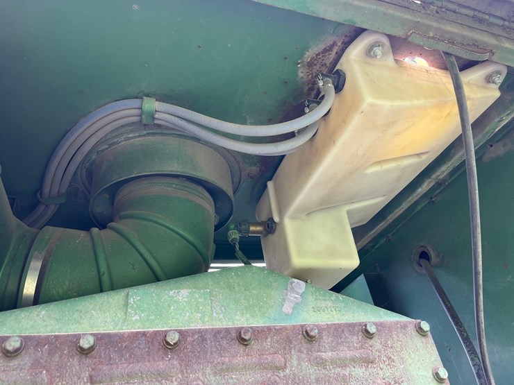 john-deere-6950-image-48