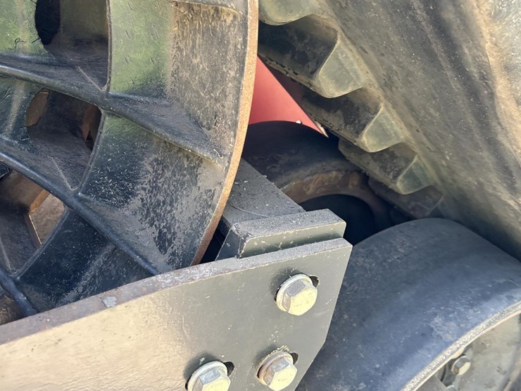 2004-case-ih-steiger-500-quadtrac-image-45