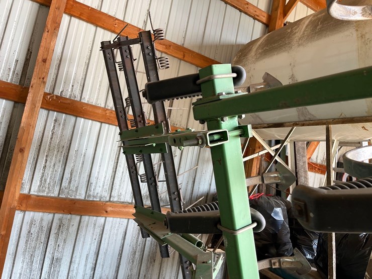 john-deere-960-cultivator-image-6