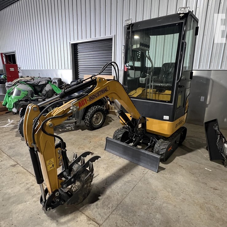 2024 AGT MINI EXCAVATOR 1178