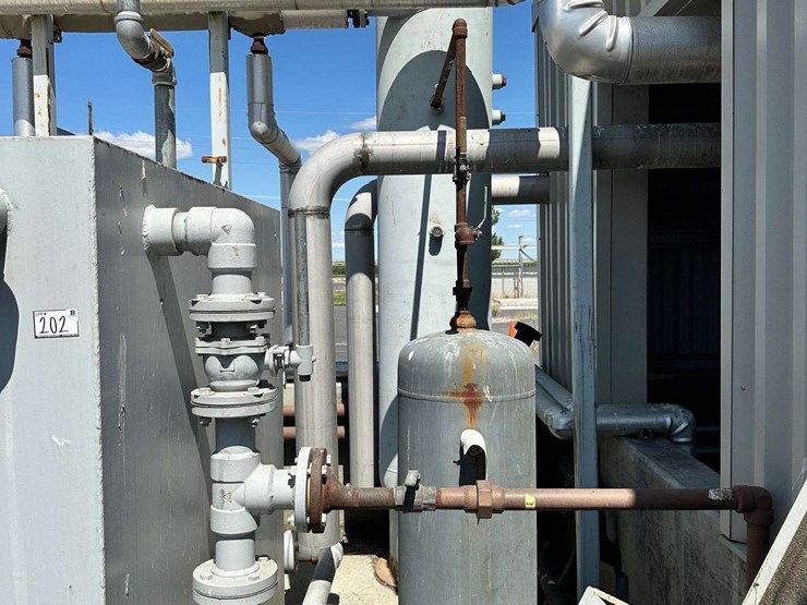 3,000-gallon-liquid-storage-tank-image-12