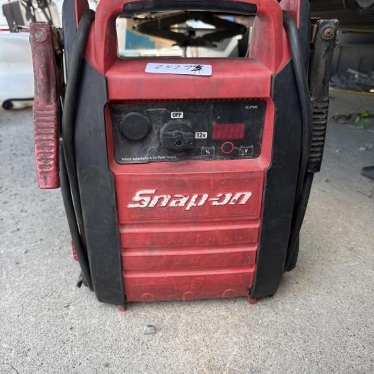 Snap on jump box works when it wants to