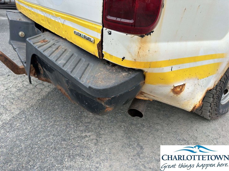 ford-f250-xl-image-21